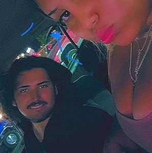 Meet your Posher, Thomas